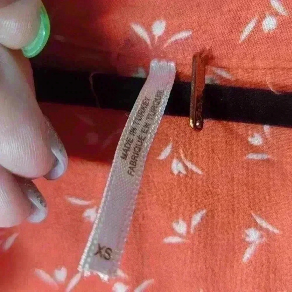 Free people orange and white long sleeve blouse with buttons and tie. - Picture 5 of 9